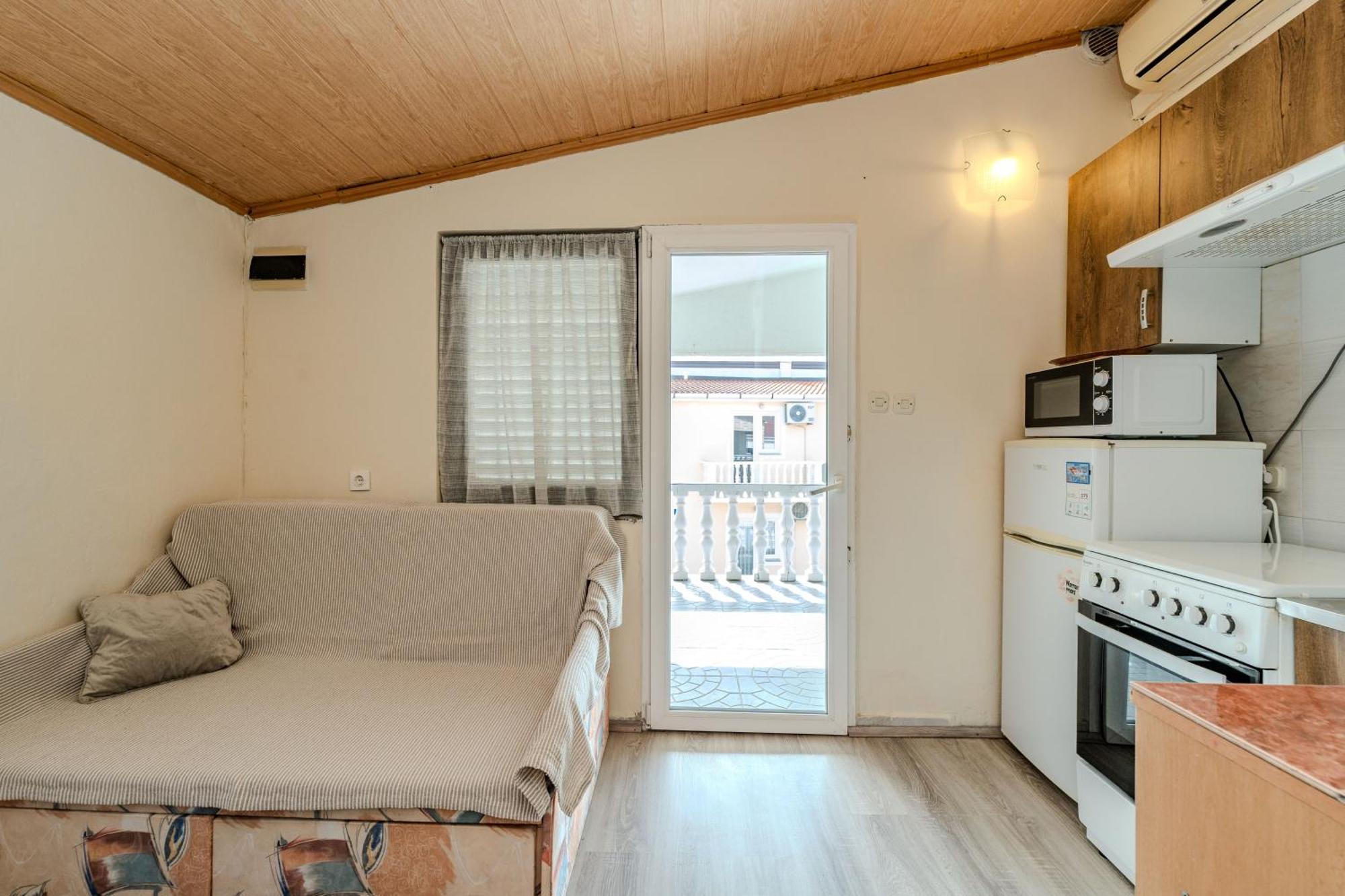 Apartmani Prpic วีร์ ภายนอก รูปภาพ