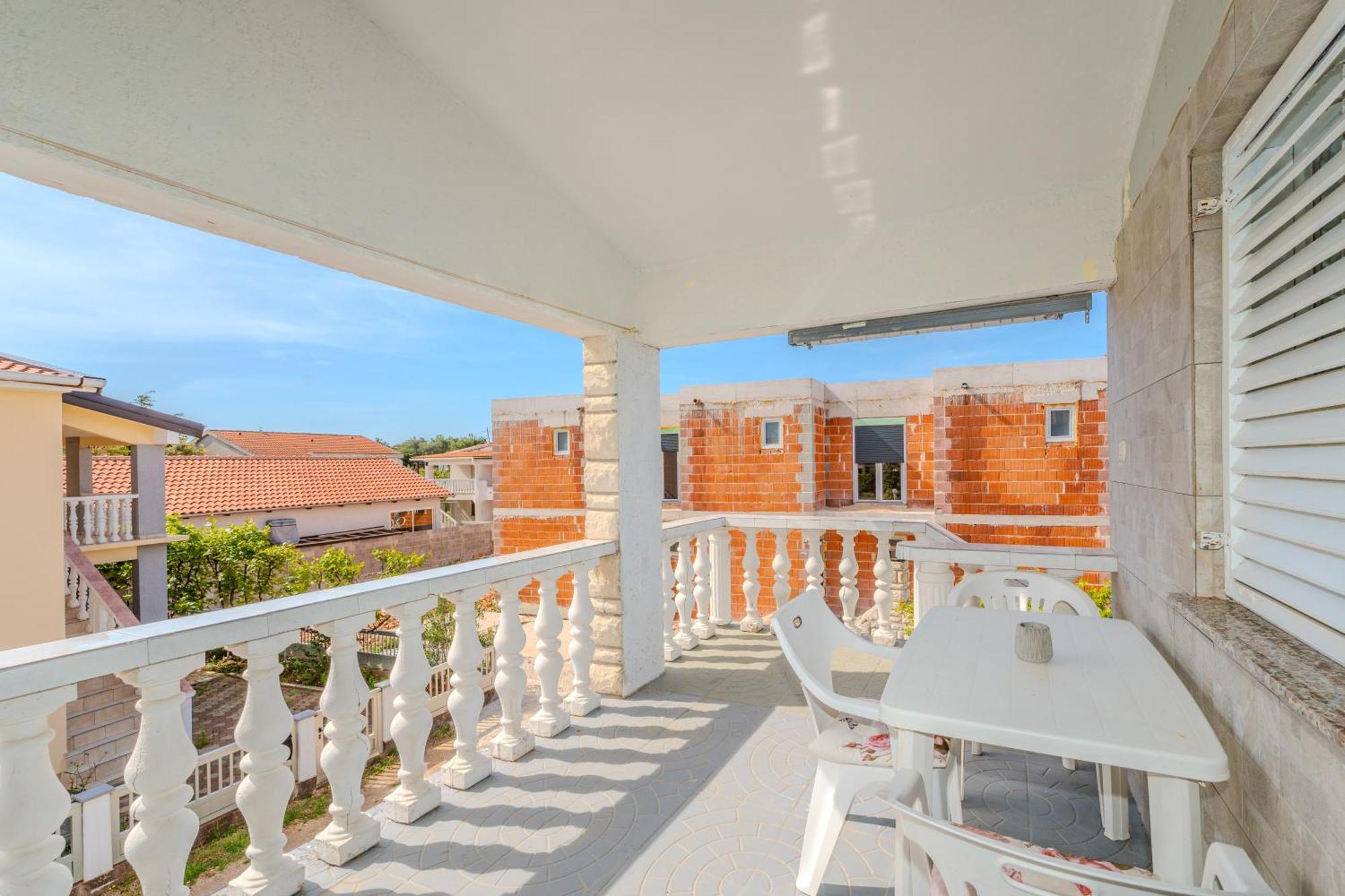 Apartmani Prpic วีร์ ภายนอก รูปภาพ